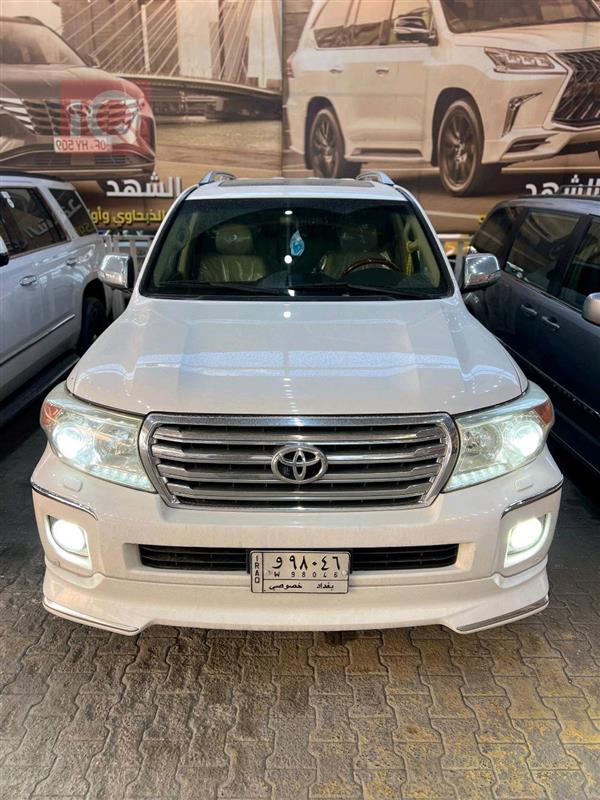 تويوتا لاندكروزر 2014 للبيع في العراق - النجف